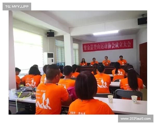 中国男篮更衣室悬挂98-10历史比分激励队员勇攀高峰再创辉煌 中国男篮更衣室悬挂98-10历史比分激励队员勇攀高峰再创辉煌