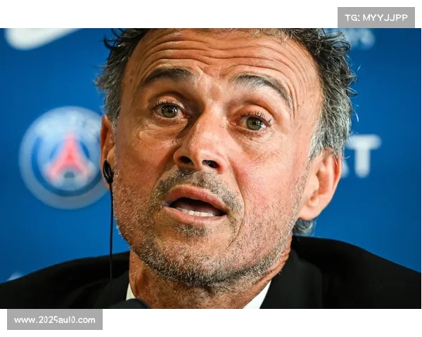 里昂主帅面临巨大压力如何调整球队迎接挑战走出连败困境